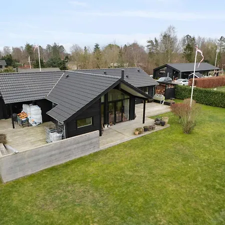 New Close To The Middelfart